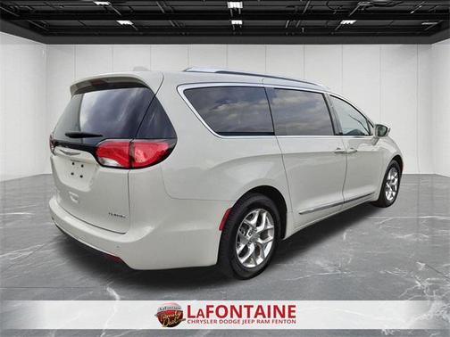 2019 Chrysler Pacifica Limited