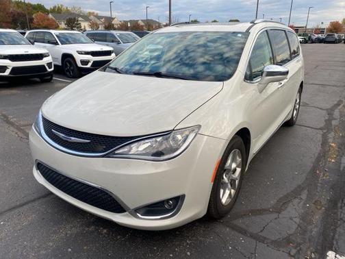 2019 Chrysler Pacifica Limited