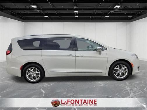2019 Chrysler Pacifica Limited