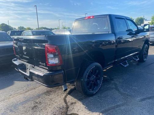 2023 RAM 2500 Big Horn Crew Cab 4x4 6'4' Box