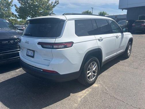Bright White Clearcoat 2024 Jeep Grand Cherokee L Laredo