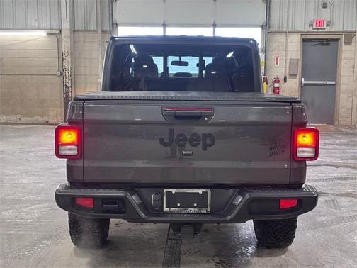 2021 Jeep Gladiator Willys 4x4