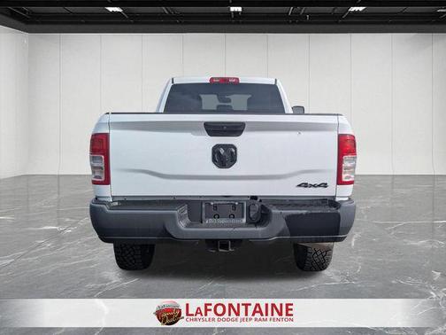 Bright White Clearcoat 2024 RAM 3500 Tradesman Crew Cab 4x4 8' Box