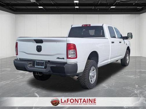 Bright White Clearcoat 2024 RAM 3500 Tradesman Crew Cab 4x4 8' Box