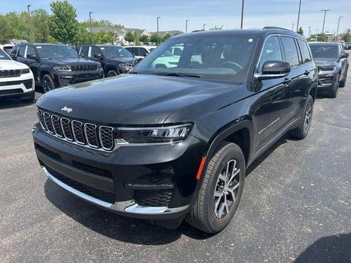 Diamond Black Crystal Pearlcoat 2024 Jeep Grand Cherokee L Limited