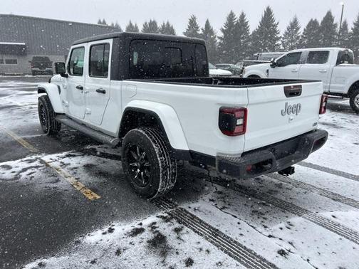2020 Jeep Gladiator Overland