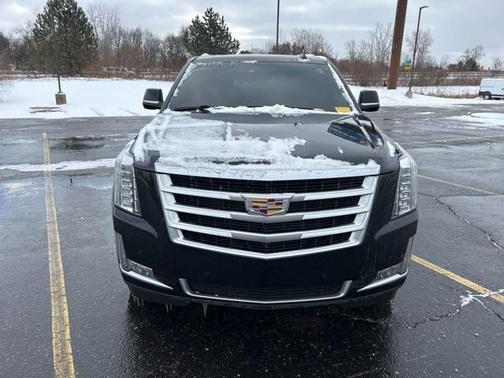 2020 Cadillac Escalade Luxury