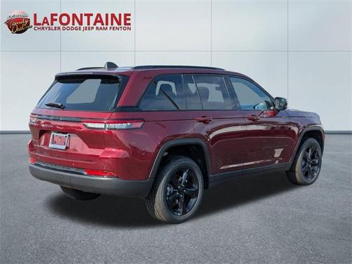 2025 Jeep Grand Cherokee Altitude
