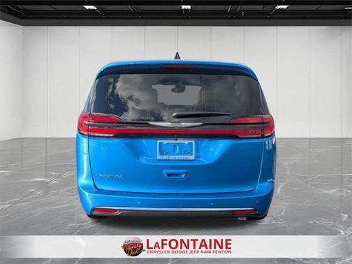 2026 Chrysler Pacifica L