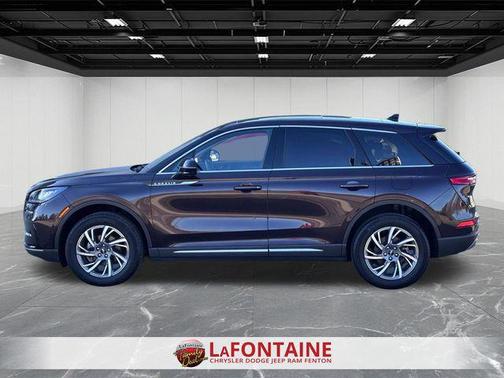 2023 Lincoln Corsair Standard