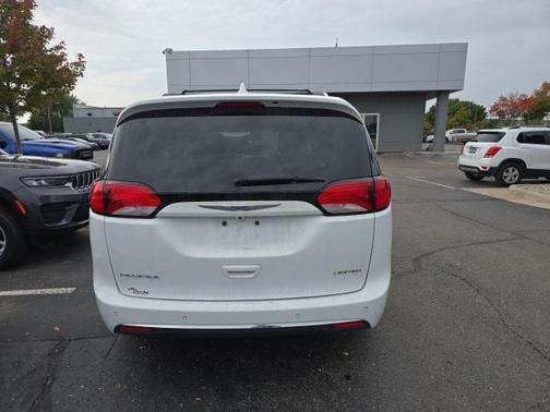 2019 Chrysler Pacifica Limited
