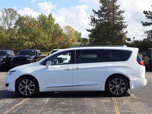 2019 Chrysler Pacifica Limited