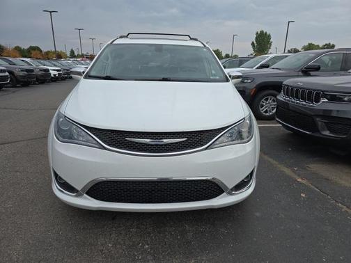 2019 Chrysler Pacifica Limited