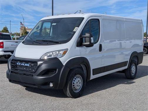 2026 RAM ProMaster 1500 Low Roof