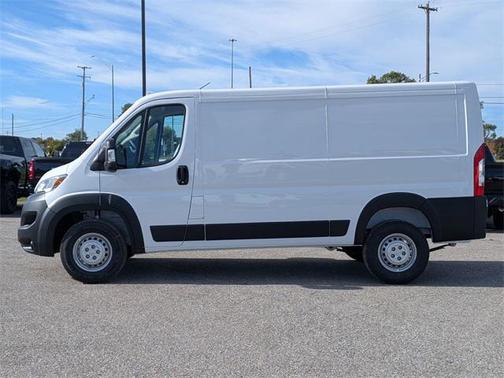 2026 RAM ProMaster 1500 Low Roof