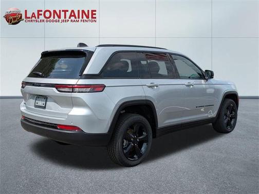 2025 Jeep Grand Cherokee Altitude