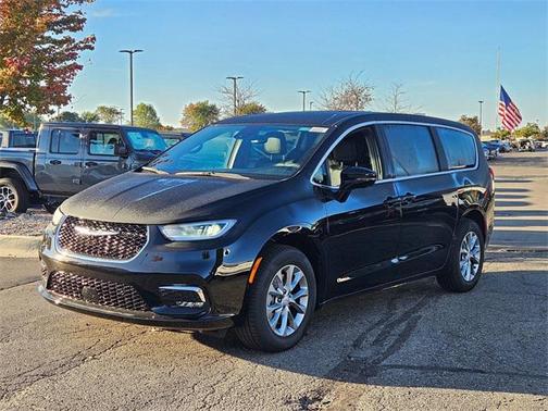 2026 Chrysler Pacifica L