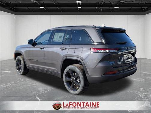 2025 Jeep Grand Cherokee Altitude