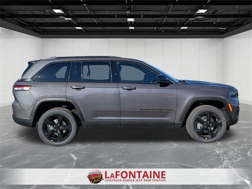 2025 Jeep Grand Cherokee Altitude