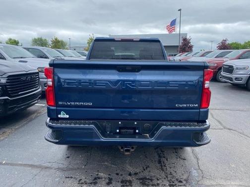 2019 Chevrolet Silverado 1500 Custom