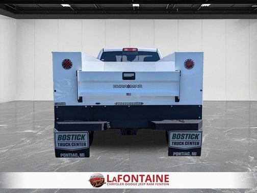 Bright White Clearcoat 2026 RAM 2500 Tradesman Regular Cab 4x4 8' Box