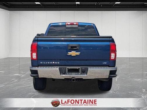 Deep Ocean Blue 2018 Chevrolet Silverado 1500 LTZ