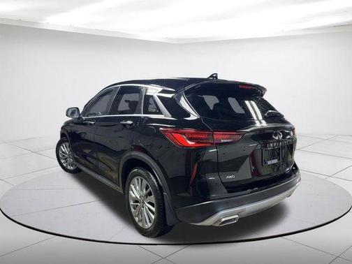 2023 INFINITI QX50 Pure