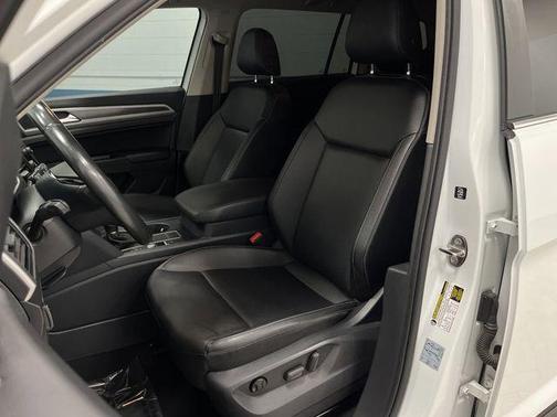 2019 Volkswagen Atlas 3.6L SE w/Technology