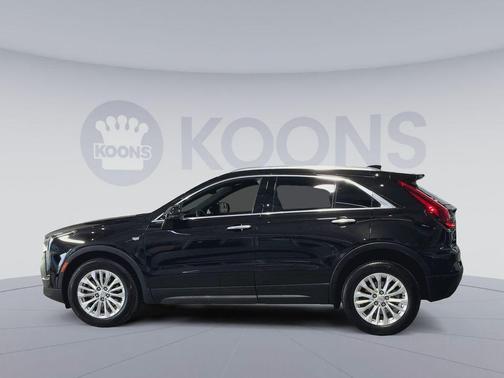Stellar Black Metallic 2024 Cadillac XT4 Luxury