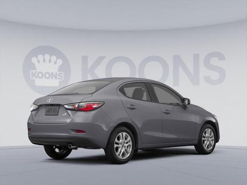 2017 Toyota Yaris iA Base