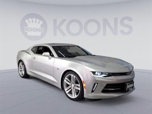 Silver Ice Metallic 2018 Chevrolet Camaro 1LT