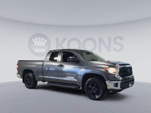 Magnetic Grey Metallic 2018 Toyota Tundra SR5