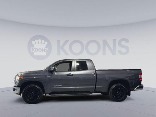 Magnetic Grey Metallic 2018 Toyota Tundra SR5