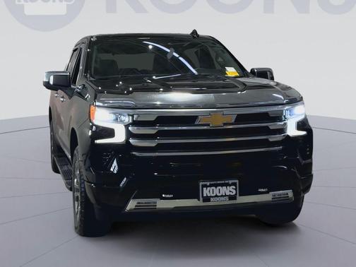 Black 2024 Chevrolet Silverado 1500 High Country