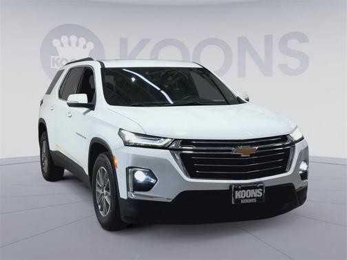 2022 Chevrolet Traverse LT Cloth