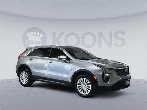 2024 Cadillac XT4 Luxury