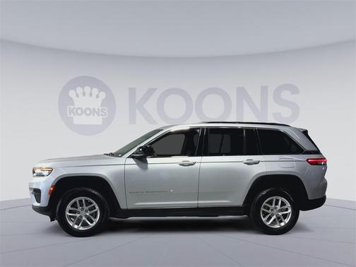 2024 Jeep Grand Cherokee Laredo