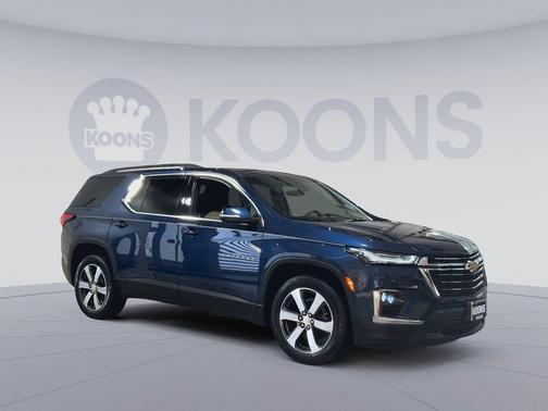2023 Chevrolet Traverse LT Leather