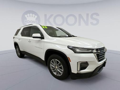 2022 Chevrolet Traverse LT Cloth