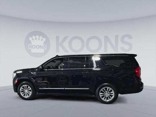 2022 GMC Yukon XL SLT