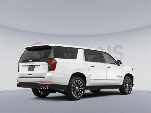2025 Chevrolet Suburban LT