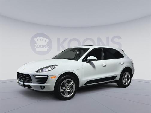 2017 Porsche Macan Base