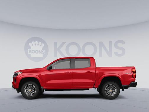 Radiant Red Tintcoat 2026 Chevrolet Colorado LT