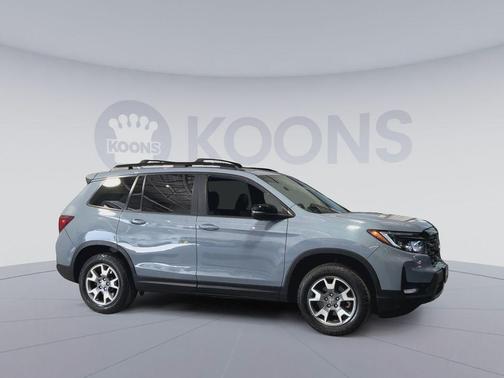 Gray Pearl 2023 Honda Passport AWD TrailSport