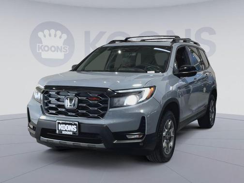 Gray Pearl 2023 Honda Passport AWD TrailSport
