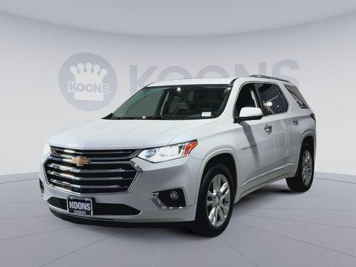 Iridescent Pearl Tricoat 2021 Chevrolet Traverse High Country
