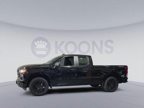 2025 Chevrolet Silverado 1500 Custom