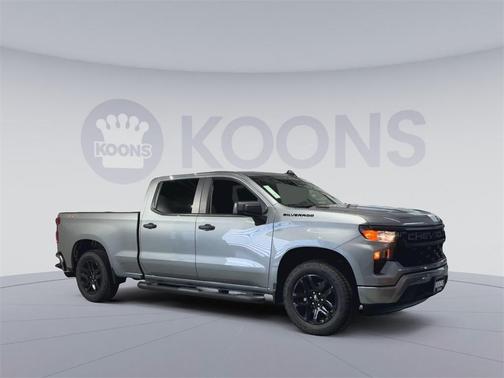 2025 Chevrolet Silverado 1500 Custom