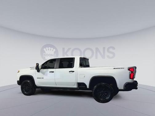 2024 Chevrolet Silverado 2500 4WD Crew Cab Standard Bed ZR2