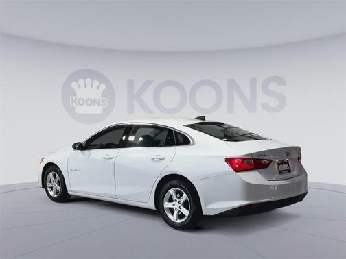 2022 Chevrolet Malibu 1LS